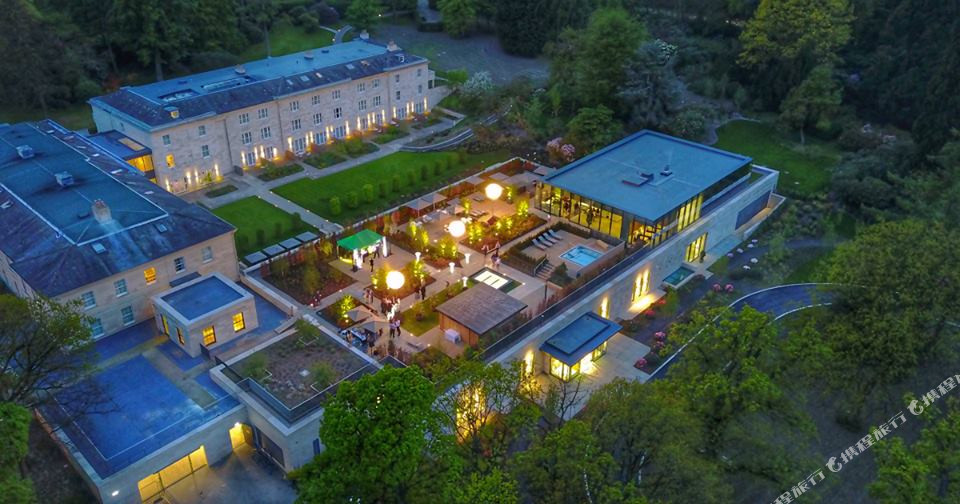 罗丁公园酒店主图