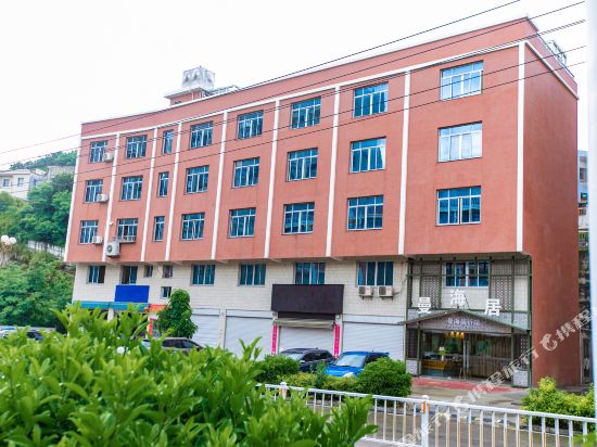 东山曼海居民宿