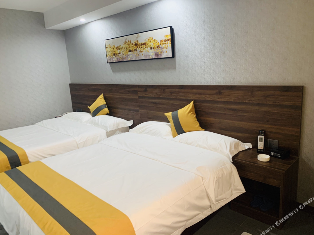 福源假日大酒店 