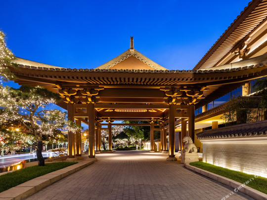 西安唐华华邑酒店