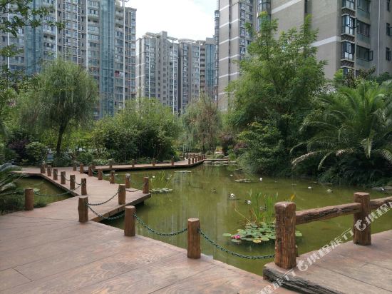 福州公寓(贵阳福州街金源购物中心店)