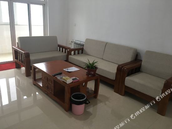 潍坊恋家短租民宿(青州南路东一街分店)