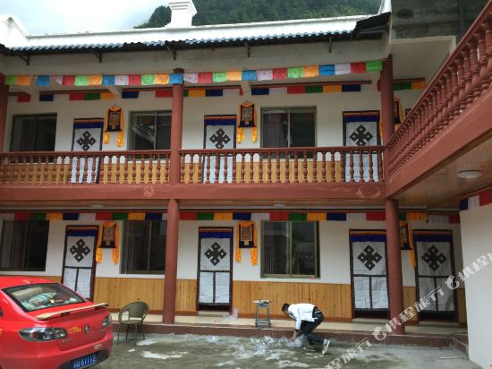 理县幸福藏家乐