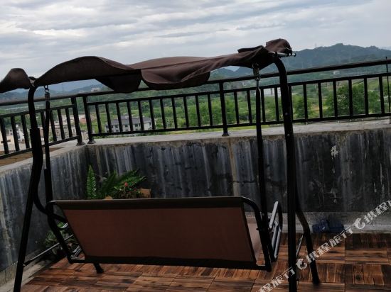 丽水清悠幽居公寓