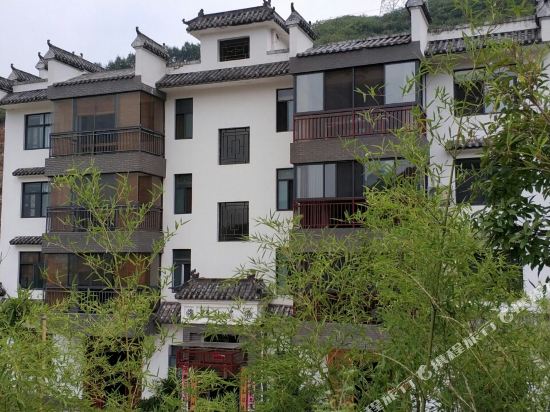 武当山青山居