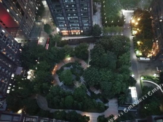 成都南山南假日公寓