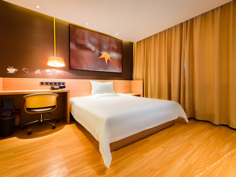 UU酒店(成都彭州市政府店)