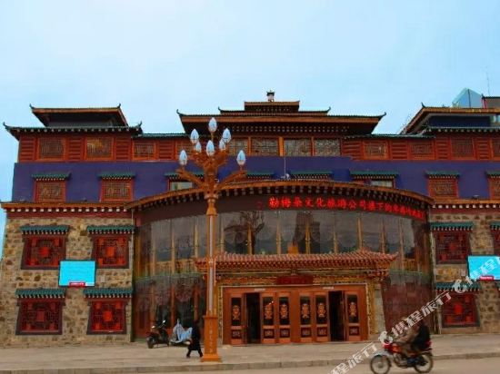 玛曲卓格岭地酒店