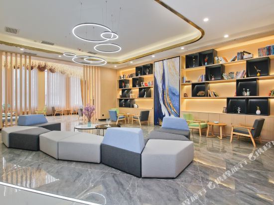 北欧半岛酒店(渭南信达店)