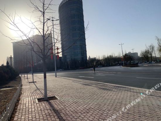 灵武艾米修主题酒店