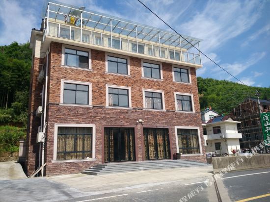 安吉溪山行旅休闲农庄