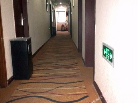 好来居商务客栈(南昌广州路店)