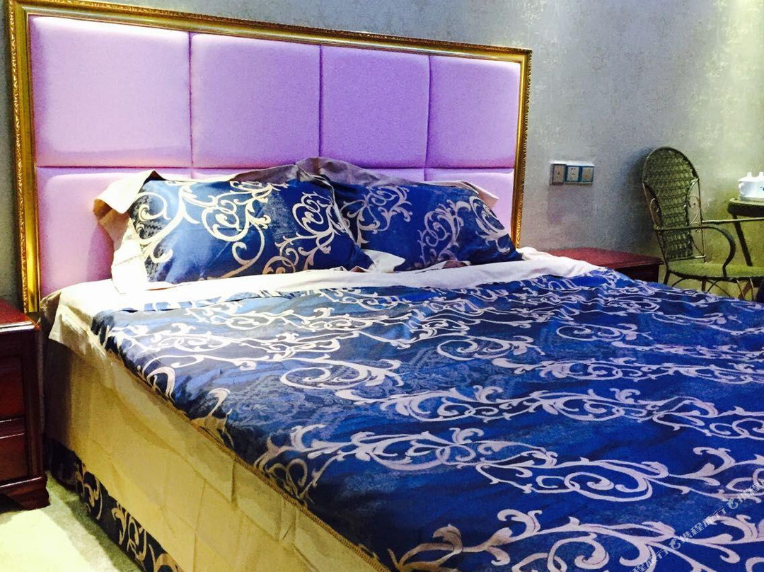 重庆弘丞主题商务酒店