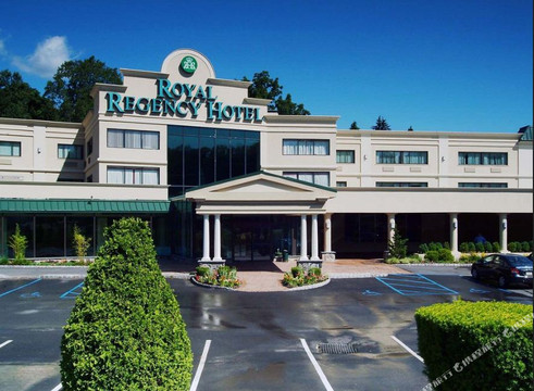 Yonkers酒店住宿-Royal Regency Hotel