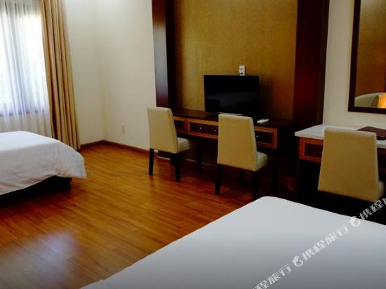 Minera Hot Springs Binh Chau Room Type - Executive Deluxe Twin Minera Hot Springs Binh Chau Room Type - Executive Deluxe Twin