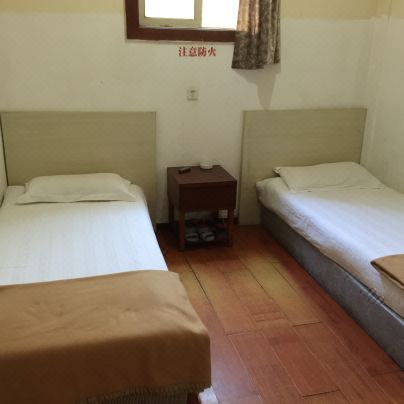 上海陽洋旅館（水產路地鐵站店）