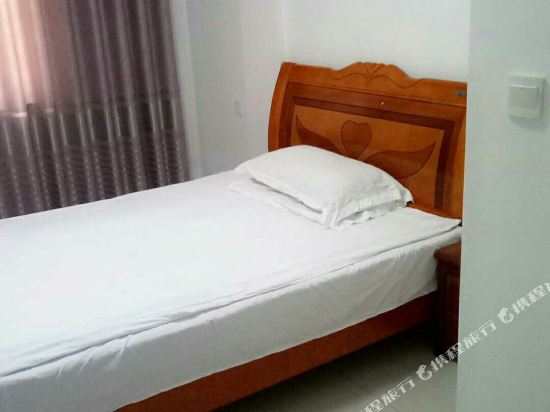 zq豆豆民宿(安庆兴程游乐园店)