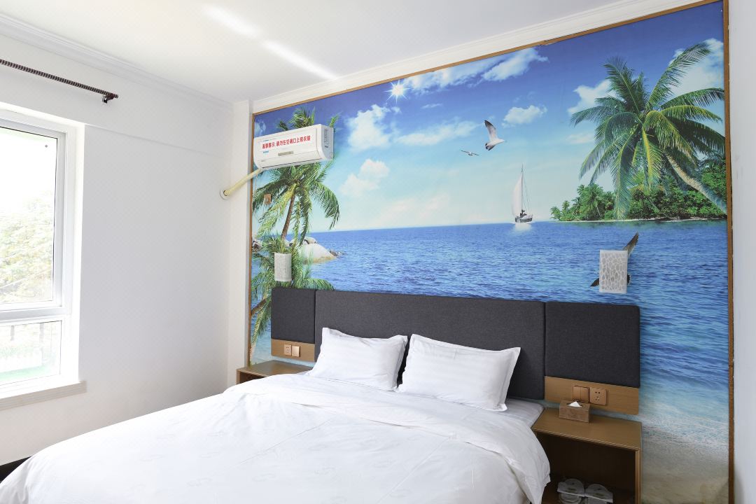 Heng 8 Chain Hostel (Sanya Yalong Bay Avenue)