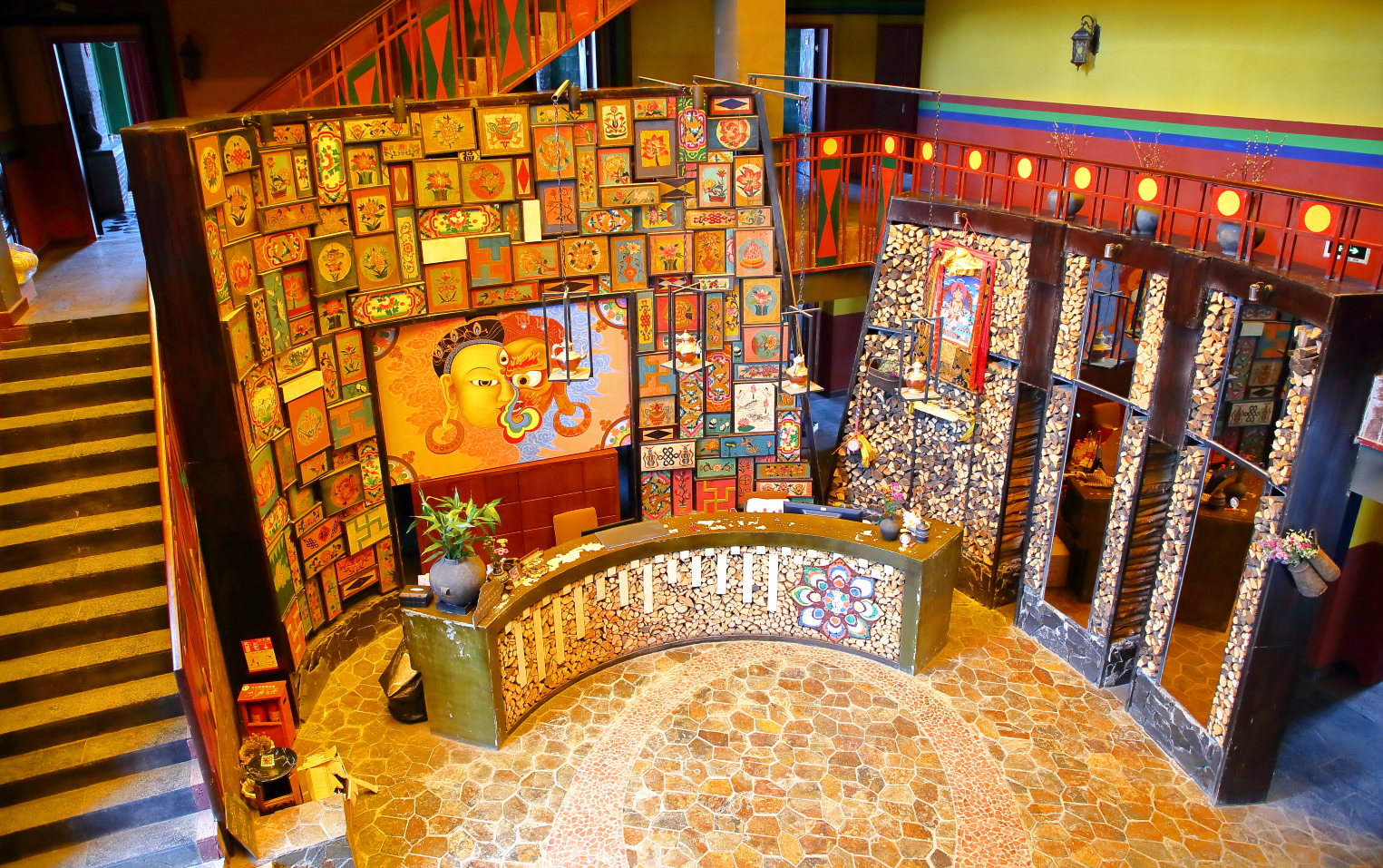 新都桥梵音阿缦艺术酒店-官方