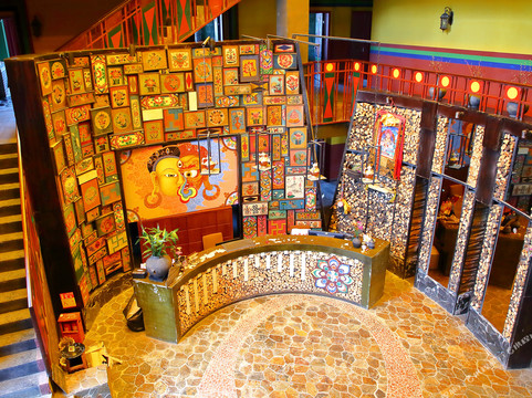 甘孜县酒店住宿-新都桥梵音阿缦艺术酒店