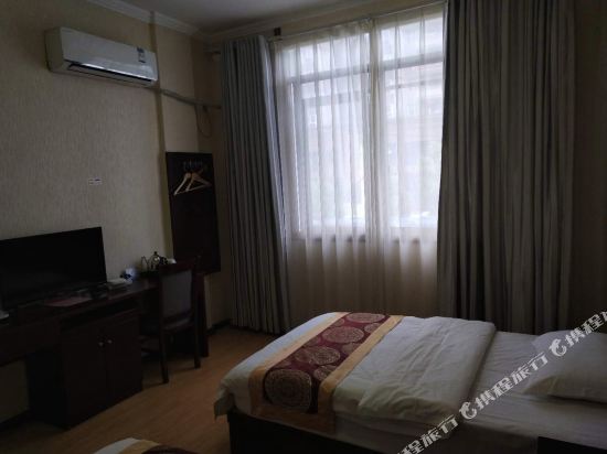 长顺雅格蓝宾馆