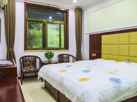 涞水驿捷度假连锁酒店浩淼店