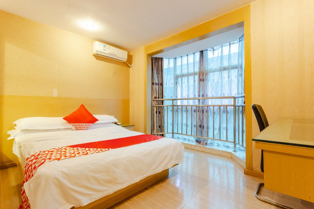 Wojia Nijia Business Hotel (Duzhou)