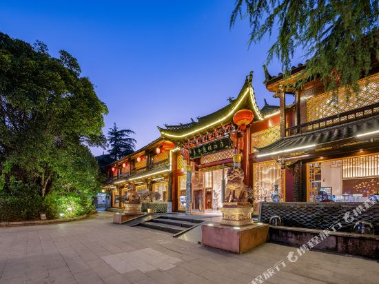 丽江多弗度假酒店