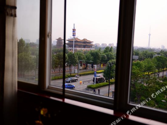 逸家繁星连锁民宿公寓(开封龙亭北路店)