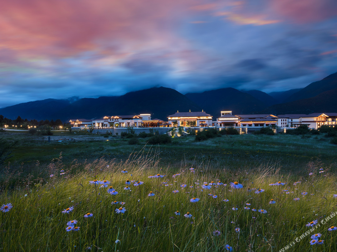 西藏自治区酒店住宿-林芝工布庄园希尔顿酒店