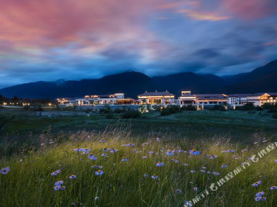 林芝工布庄园希尔顿酒店