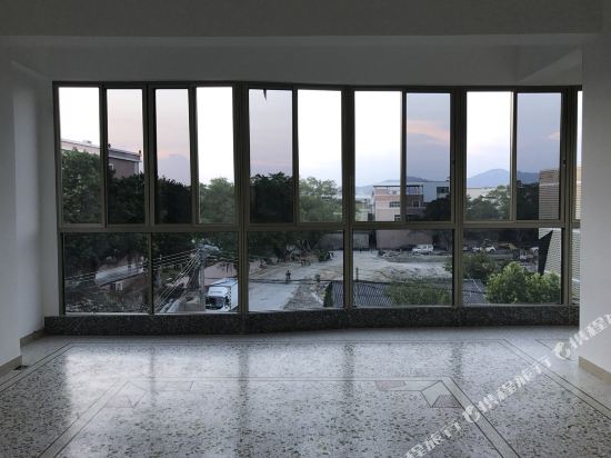 让您的时光慢下来特色民宿(汕头泰丰路店)