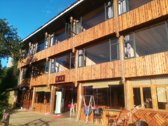 龙脊梯田寨云居