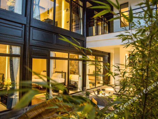 腾冲家春秋民宿