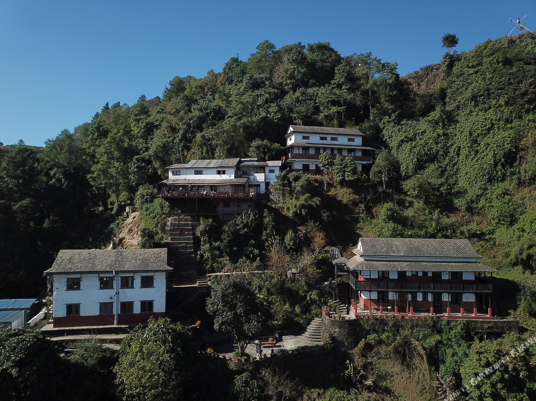 埃弗勒斯峰曼拉度假村