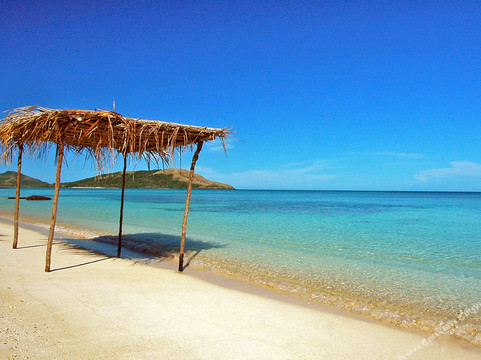 蓝礁湖海滩度假村主图