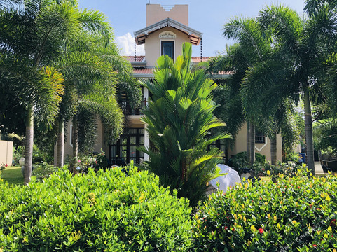 孔雀山庄别墅主图