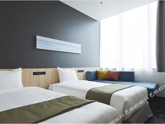 hotel MONday Premium TOYOSU Room Type - Corner Twin Room with Sofa Bed hotel MONday Premium TOYOSU Room Type - Corner Twin Room with Sofa Bed