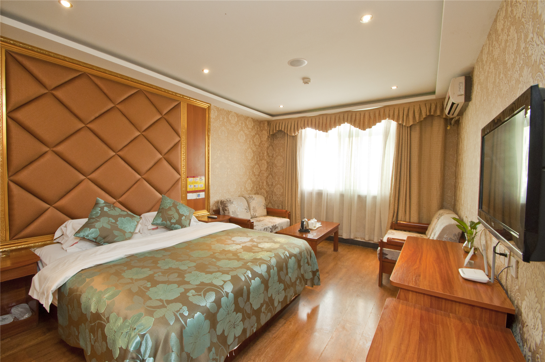 万家商务宾馆(枣庄泰山店)-官方