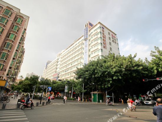 如家酒店(深圳南山服装城南油地铁站店)