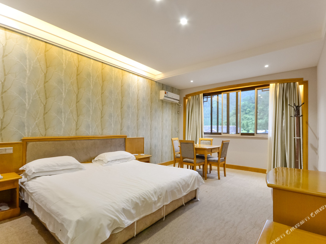 花麦地商务酒店