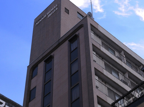 Sennichimae酒店住宿-千日前酒店商务旅舍