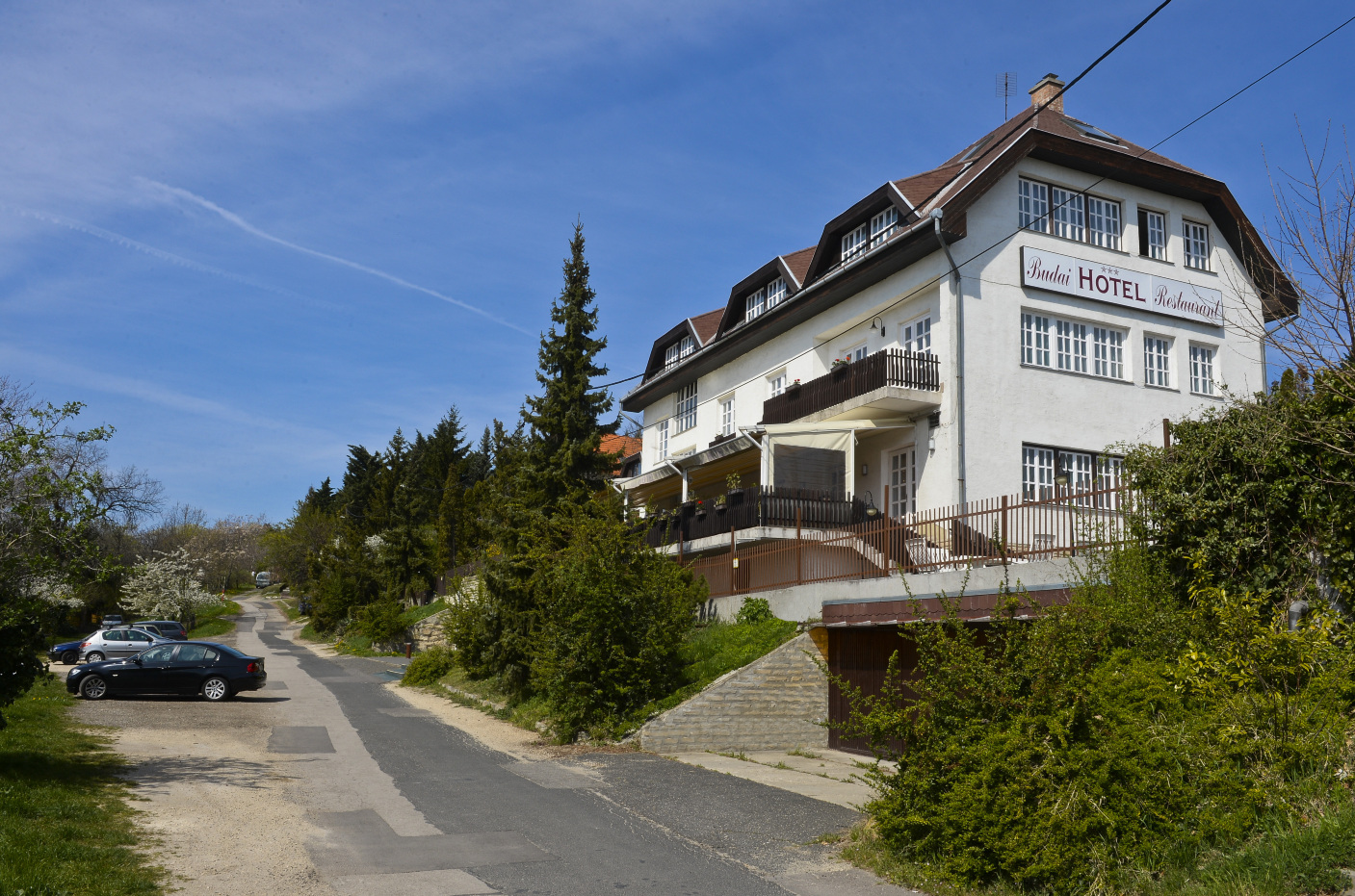 巴戴尔酒店-官方