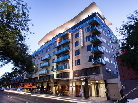 屋顶花园皇家酒店