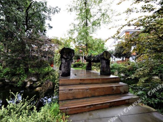 成都蜜果bb度假别墅