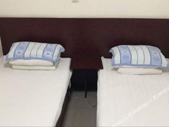 凌海隆泉湾旅社