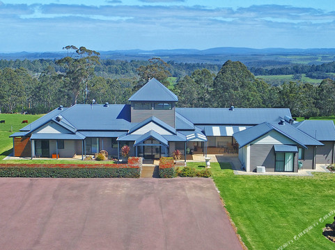 Bow Bridge酒店住宿-轰动高地食宿酒店