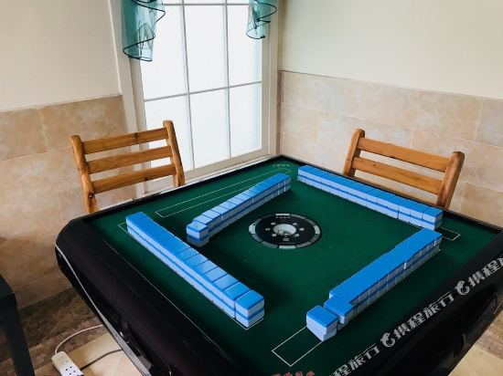 成都环球旅行达人哆哆的破房子度假别墅(2号店)