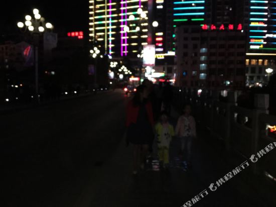 锦屏锦华商务公寓