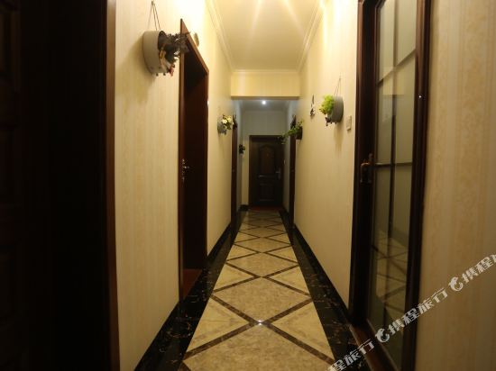 南昌西站九龙商务宾馆